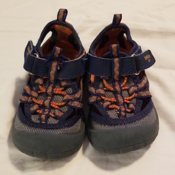 OshKosh B'gosh Other - Toddler boy's sandals